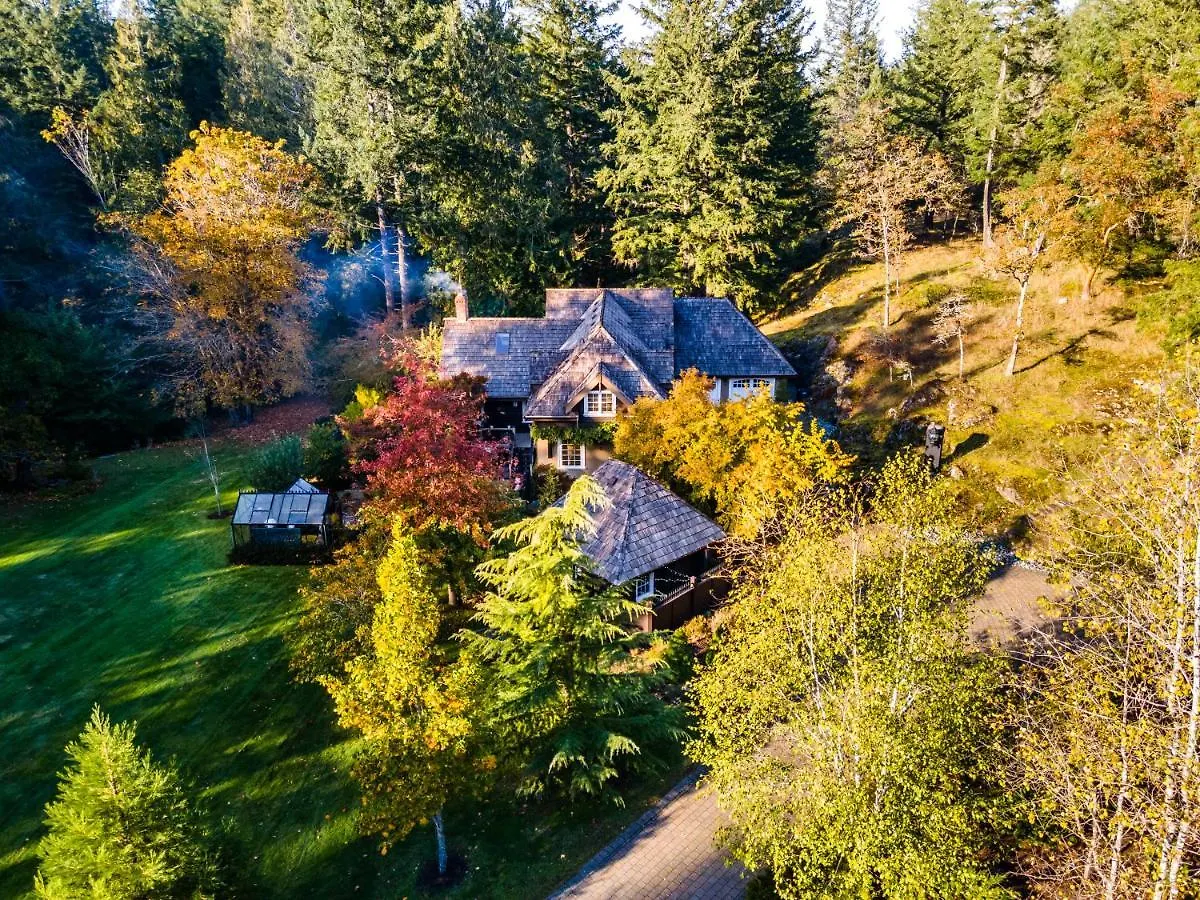 ***  Amante Luxury Bed & Breakfast Langford Canada